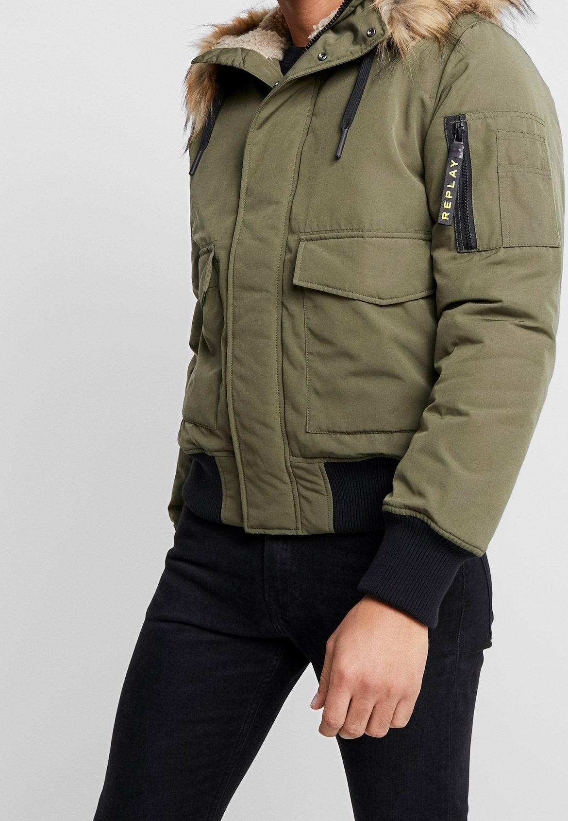 Replay Pre-owned Winterjacke - olive, XXL