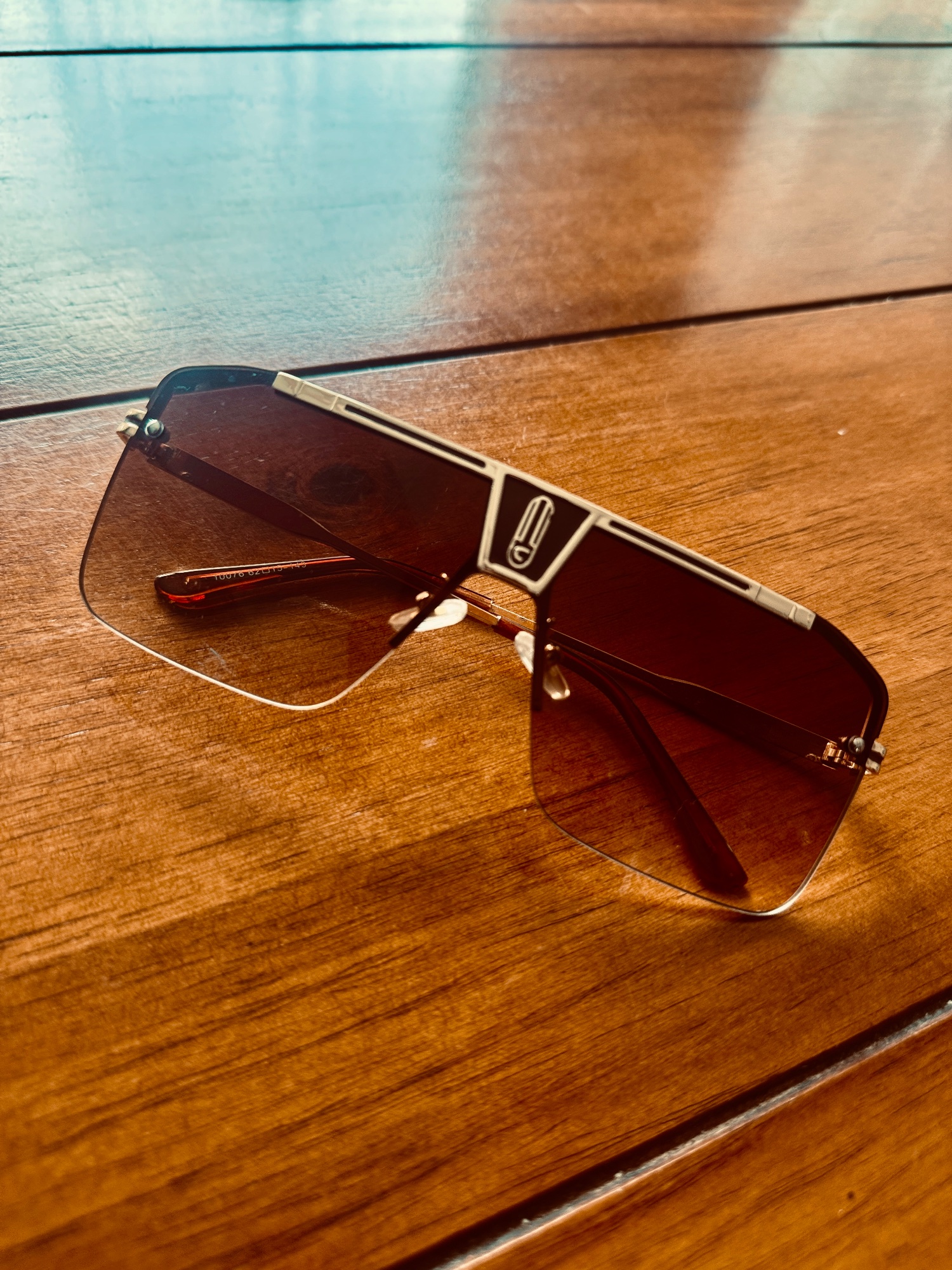 Sonnenbrille