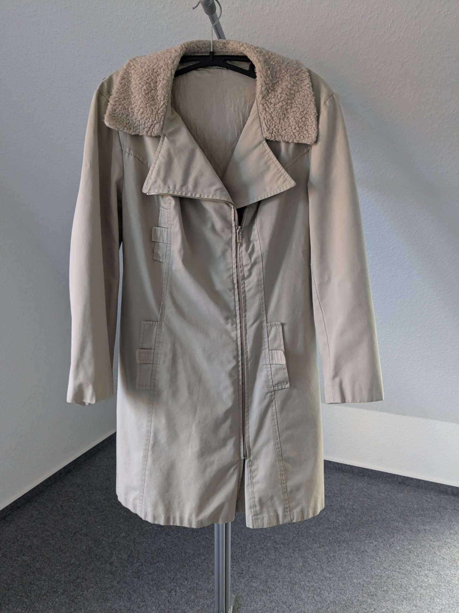 Vintage Damen Mantel mit Teddyfell-kragen Gr. 38